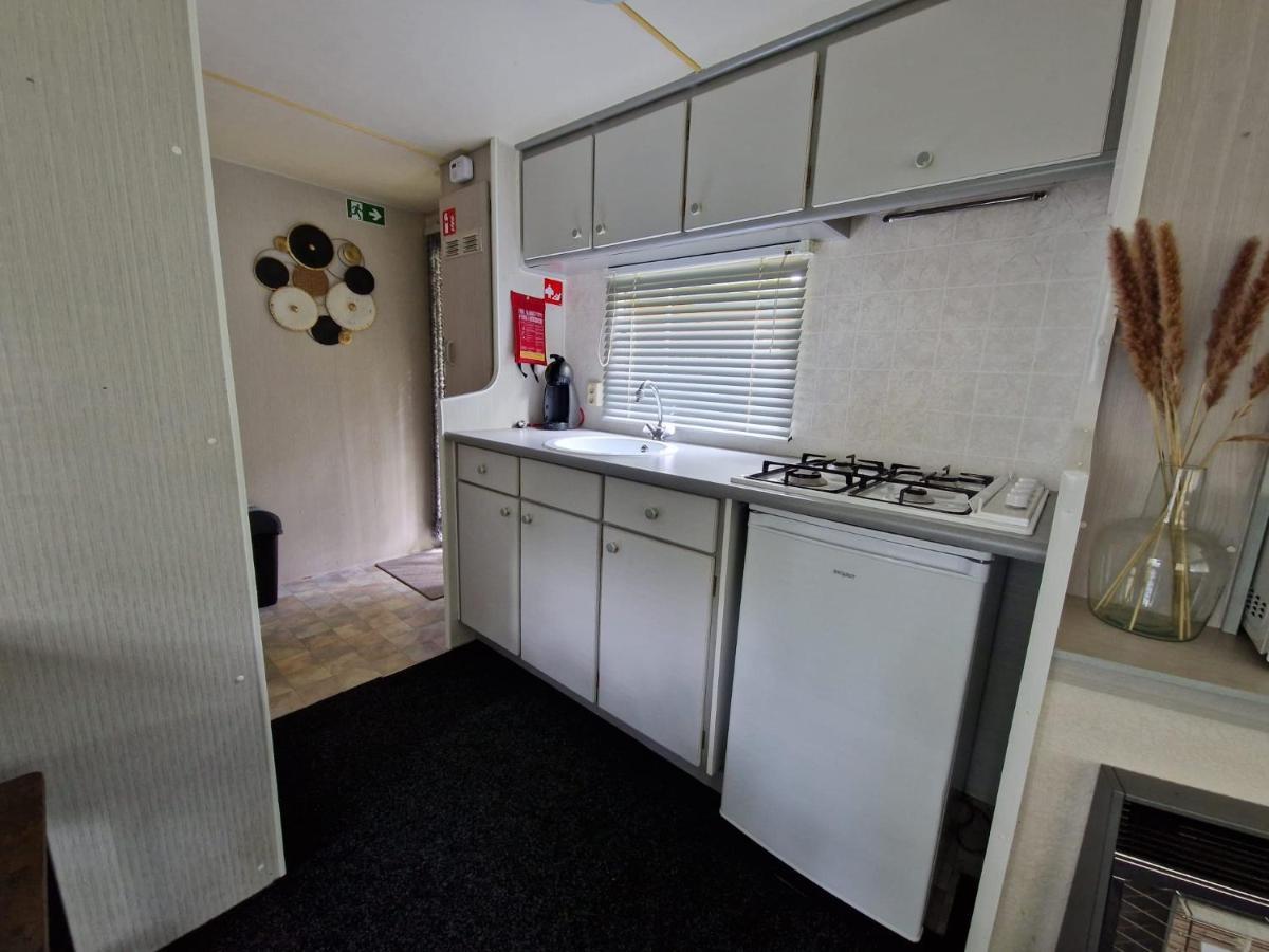 Stacaravan Verhuur Drenthe Hotel Eext ภายนอก รูปภาพ