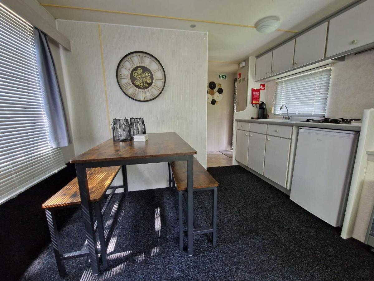 Stacaravan Verhuur Drenthe Hotel Eext ภายนอก รูปภาพ